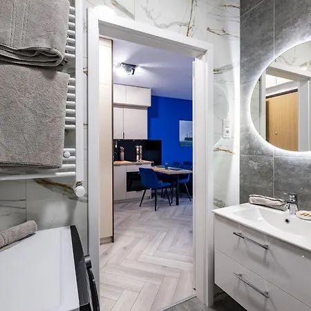 Sea Breeze By Fengshui4u, Balkon, Nowy Budynek, Dostep Na Kod Апартаменты